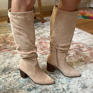 Suede boots